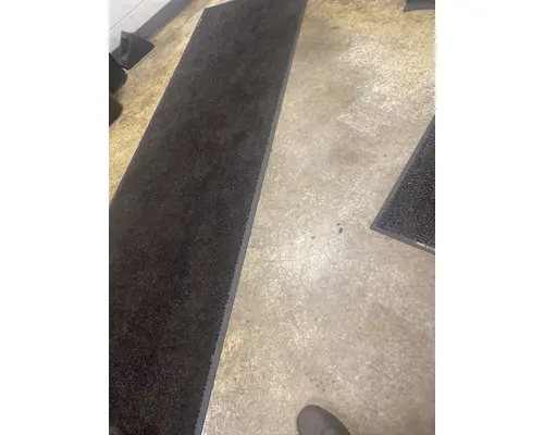 MERITOR RD-23-160 Axle Housing (Rear)