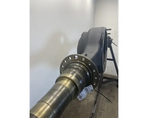 MERITOR RD-23-160 Axle Housing (Rear)