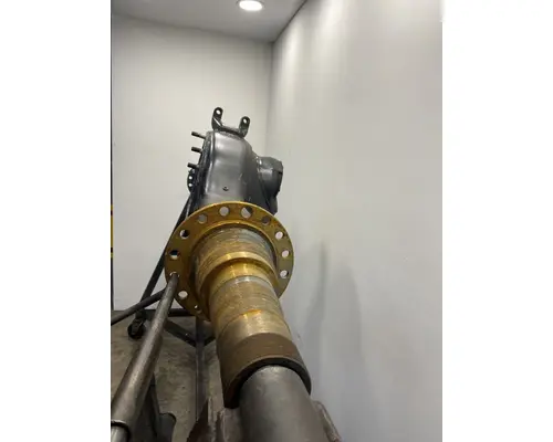 MERITOR RD-23-160 Axle Housing (Rear)