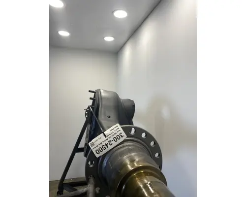 MERITOR RD-23-160 Axle Housing (Rear)