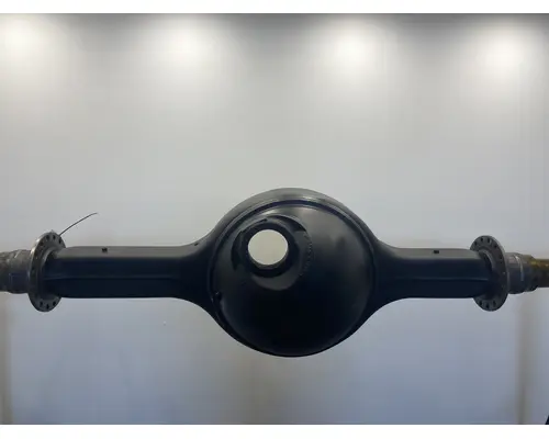 MERITOR RD-23-160 Axle Housing (Rear)