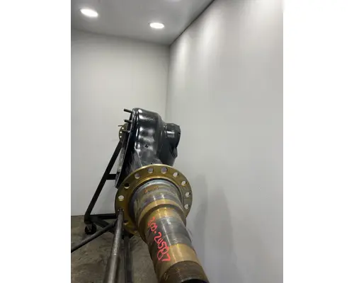 MERITOR RD-23-160 Axle Housing (Rear)