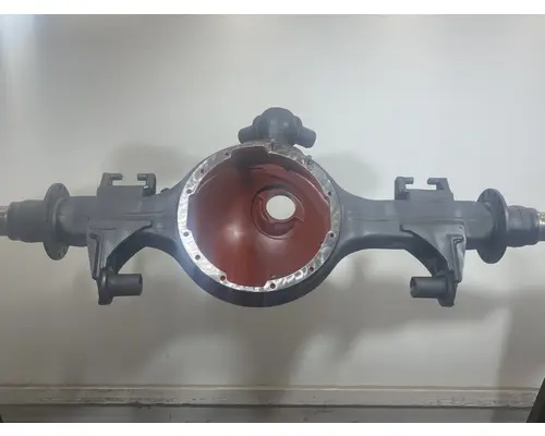 MERITOR RD-23-160 Axle Housing (Rear)