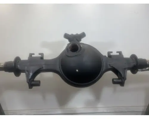 MERITOR RD-23-160 Axle Housing (Rear)