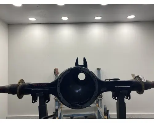 MERITOR RD-23-164 Axle Housing (Rear)