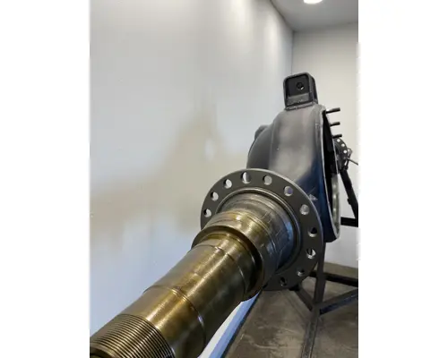 MERITOR RD-23-164 Axle Housing (Rear)