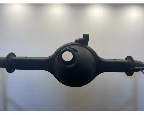 MERITOR RD-25-160 Axle Housing (Rear)