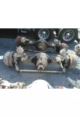 MERITOR RF-22-166 AXLE ASSEMBLY, FRONT (DRIVING)