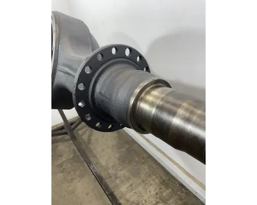 MERITOR RR-23-160 Axle Housing (Rear)