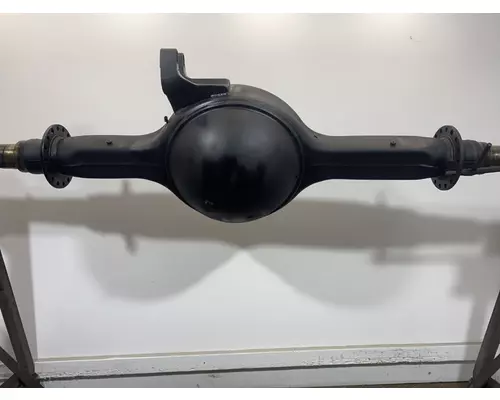 MERITOR RR-23-160 Axle Housing (Rear)