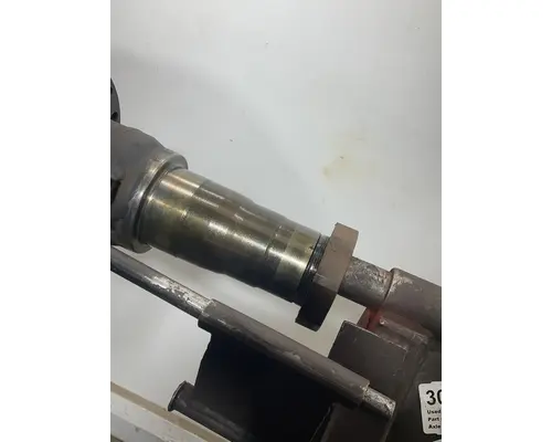 MERITOR RR-23-160 Axle Housing (Rear)