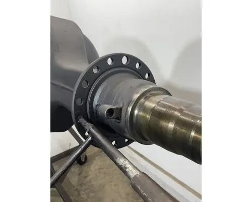 MERITOR RR-23-160 Axle Housing (Rear)