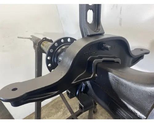 MERITOR RR-23-160 Axle Housing (Rear)