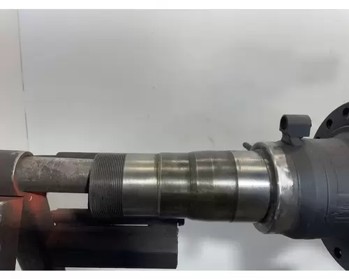 MERITOR RR-23-160 Axle Housing (Rear)