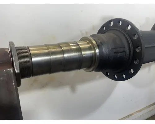 MERITOR RR-23-160 Axle Housing (Rear)