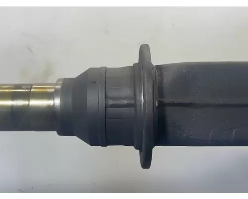 MERITOR RS-17-145 Axle Housing (Rear)