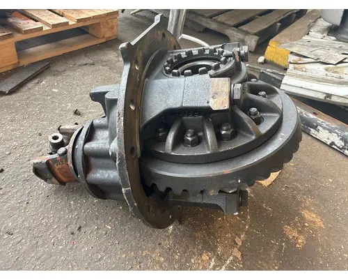 MERITOR RS-21-145 5.57 Differential Assembly (Rear, Rear)
