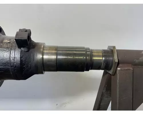 MERITOR RS-21-145 Axle Housing (Rear)