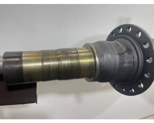 MERITOR RS-23-160 Axle Housing (Rear)