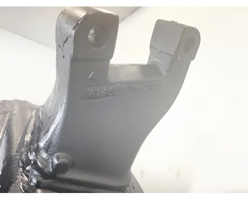MERITOR RS-23-160 Axle Housing (Rear)