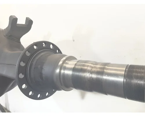 MERITOR RS-23-160 Axle Housing (Rear)
