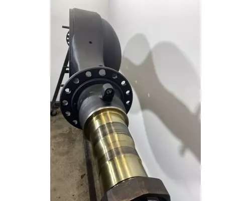 MERITOR RS-23-186 Axle Housing (Rear)