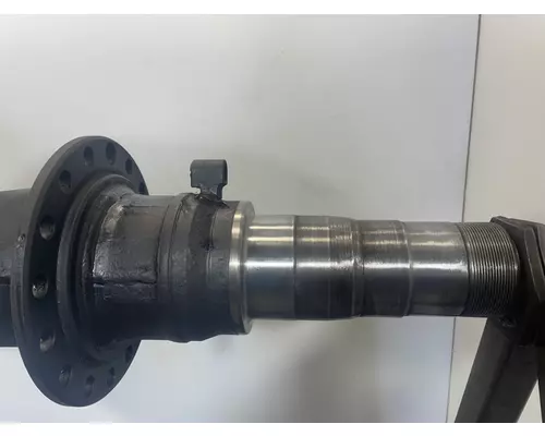 MERITOR RS-24-160 Axle Housing (Rear)