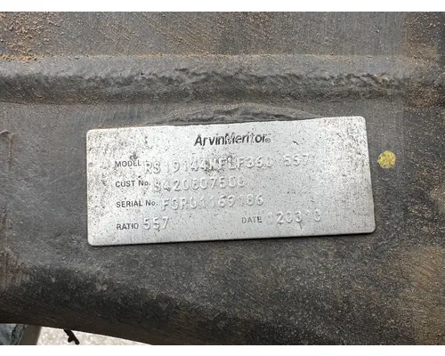 MERITOR RS1914 Axle Assembly, Rear