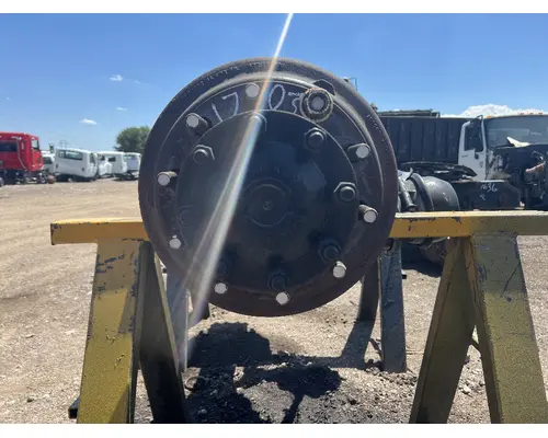 MERITOR RS2114 Axle Assembly, Rear