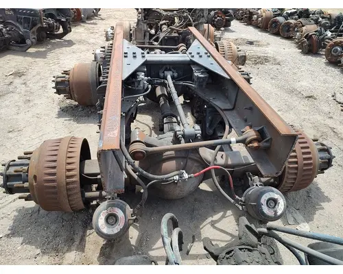MERITOR RT-40-145 Cutoff Assembly with Axles
