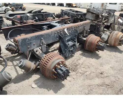 MERITOR RT-40-145 Cutoff Assembly with Axles