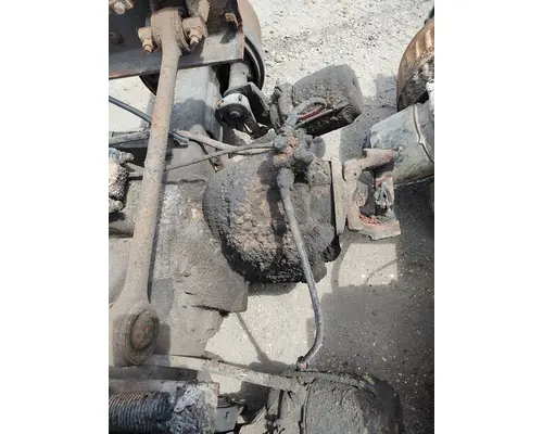 MERITOR RT-40-145 Cutoff Assembly with Axles
