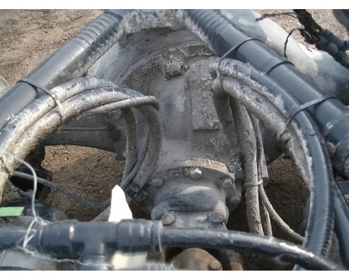 MERITOR RT-40-145 Cutoff Assembly with Axles