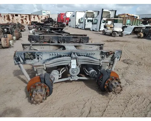 MERITOR RT46-160 Cutoff Assembly with Axles