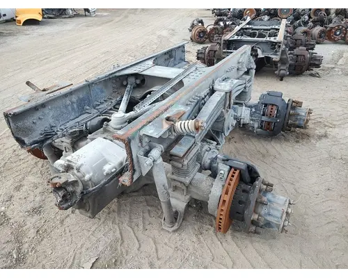 MERITOR RT46-160 Cutoff Assembly with Axles