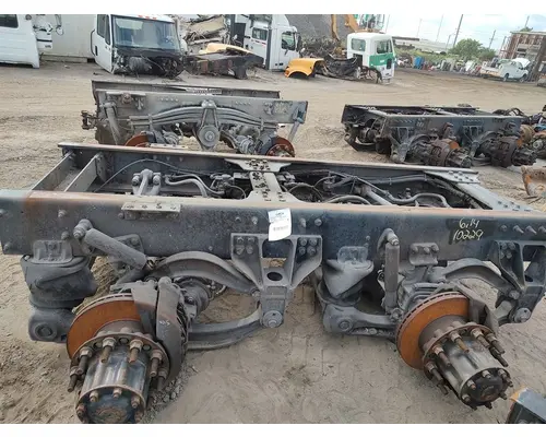 MERITOR RT46-160 Cutoff Assembly with Axles