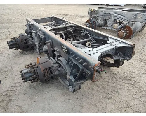 MERITOR RT46-160 Cutoff Assembly with Axles