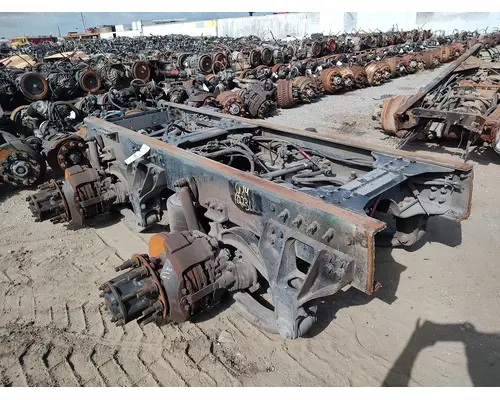 MERITOR RT46-160 Cutoff Assembly with Axles