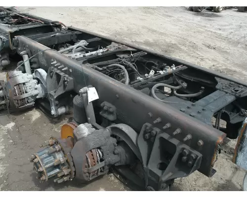 MERITOR RT46-160 Cutoff Assembly with Axles