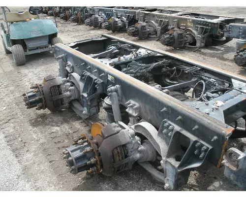 MERITOR RT46-160 Cutoff Assembly with Axles