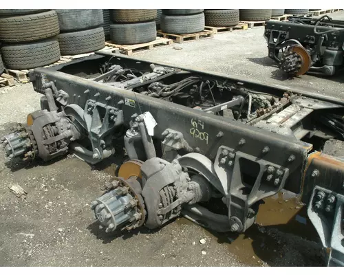 MERITOR RT46-160 Cutoff Assembly with Axles