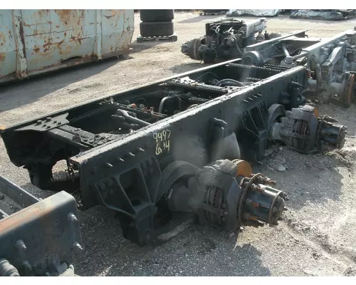 MERITOR RT46-160 Cutoff Assembly with Axles