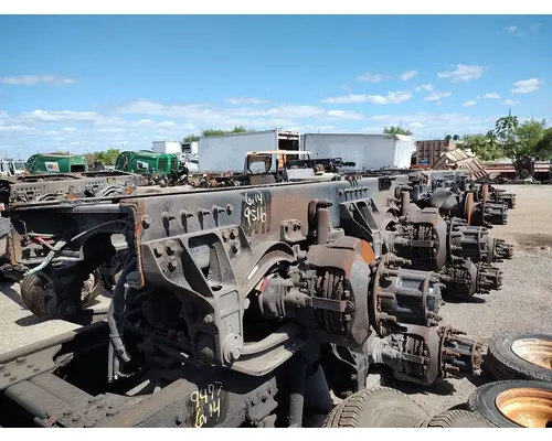 MERITOR RT46-160 Cutoff Assembly with Axles