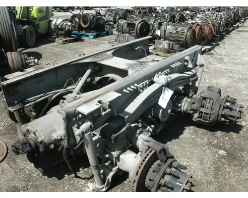 MERITOR RT46-160 Cutoff Assembly with Axles