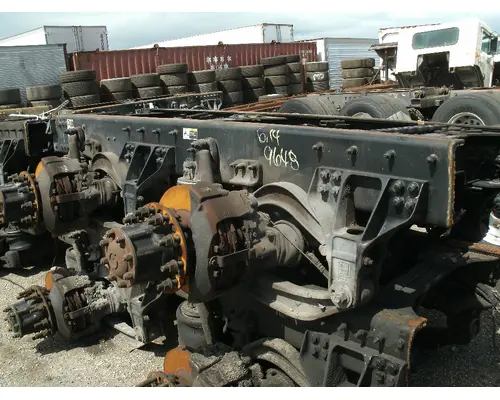 MERITOR RT46-160 Cutoff Assembly with Axles