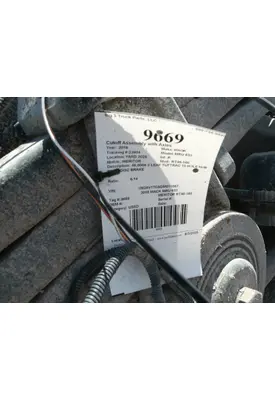 MERITOR RT46-160 Cutoff Assembly with Axles