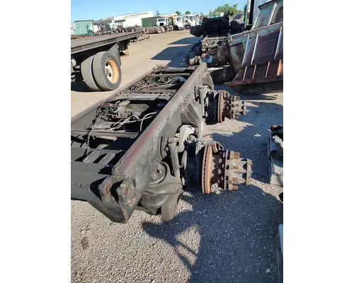 MERITOR RT46-160 Cutoff Assembly with Axles