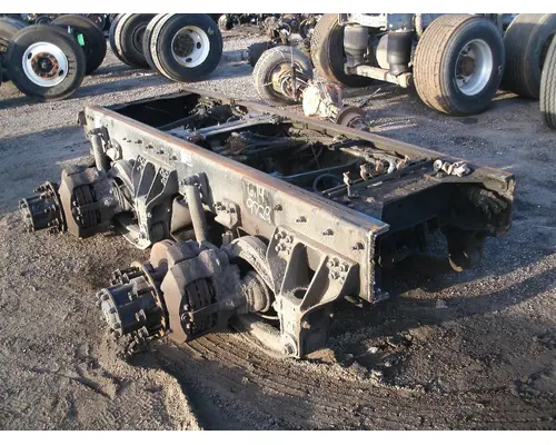 MERITOR RT46-160 Cutoff Assembly with Axles