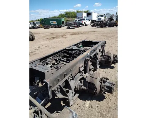 MERITOR RT46-160 Cutoff Assembly with Axles