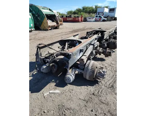 MERITOR RT46-160 Cutoff Assembly with Axles